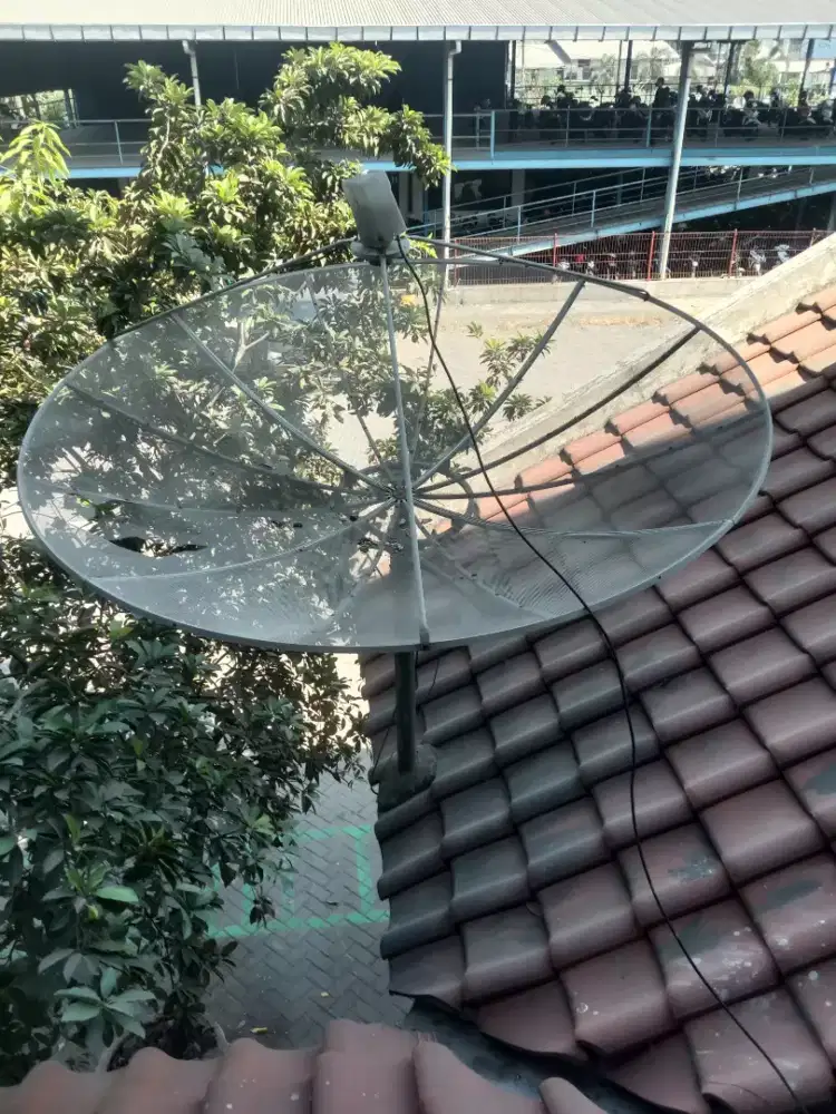 Service Parabola Besar & Parabola kecil