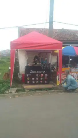 Tenda bongkar pasang dan tenda lipat