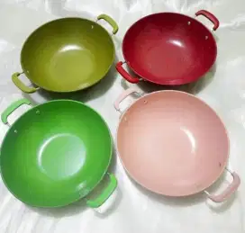 Penggorengan / Wajan Enamel Warna