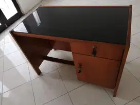 Meja belajar tulis kantor Kayu Jati Muda Baru Stok Lama tidak dipakai