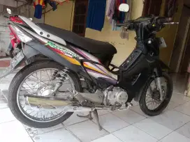 Honda karisma nf 125D.original mesin bgus dn kering.baca ya di bwh
