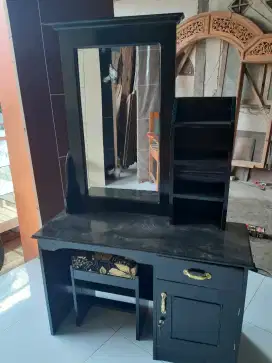 meja rias kayu jati