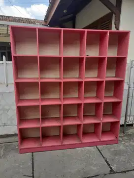 dibeli rak2 kotak bekas
