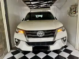 Dijual Fortuner VRZ Putih tahun 2016