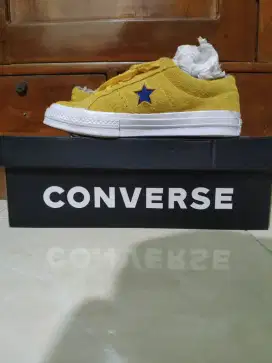 Converse one star