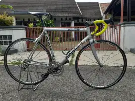 ROAD BIKE CANNONDALE CAAD 5 GROUP SET DAN WHELL SET CAMPAGNOLO ITALY