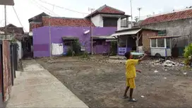 lokasi Belakang SMAN 5 Karawang, Kp Guro I; Karawang Wetan, Karawang