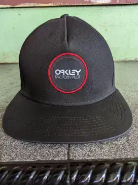 Topi snapback Oakley original