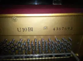 piano yamaha U10 B1 build up japan.ori .like new