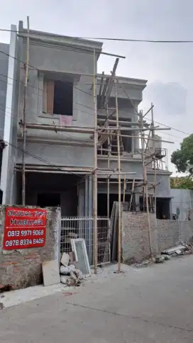 Rumah Gress Megah di Pondok Pekayon Indah - Galaxy