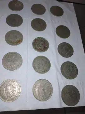Uang koin RI Rp 100