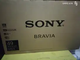 Tv Sony 49inci x70e kondisi layar pecah  da remot ada adaptor