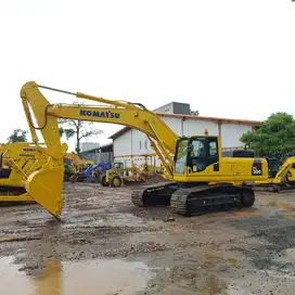 Excavator Backhoe Komatsu PC300 2011 sampai 2017