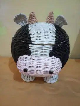 Keranjang rotan sapi