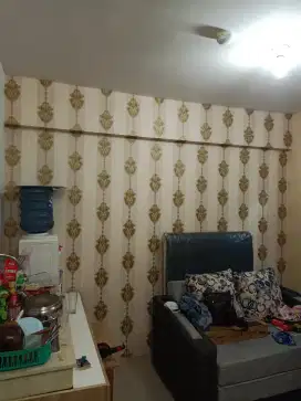 Wallpaper dinding motif timbul