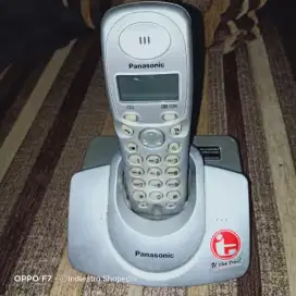 Cordless Phone Panasonic KX-TG1100CX Tanpa Adaptor
