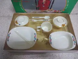 Tempat makan bayi 1set asli Japan