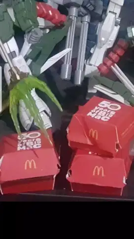 uang koin mcd 50th mcdonalds happy meal, gundam