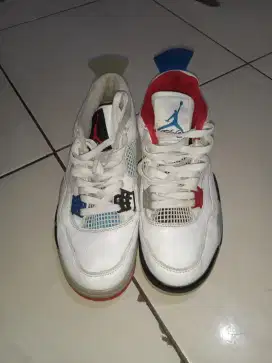 Sepatu nike air jordan retro 4 SE original preloved size 40.5