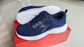 Sepatu diadora ori fana