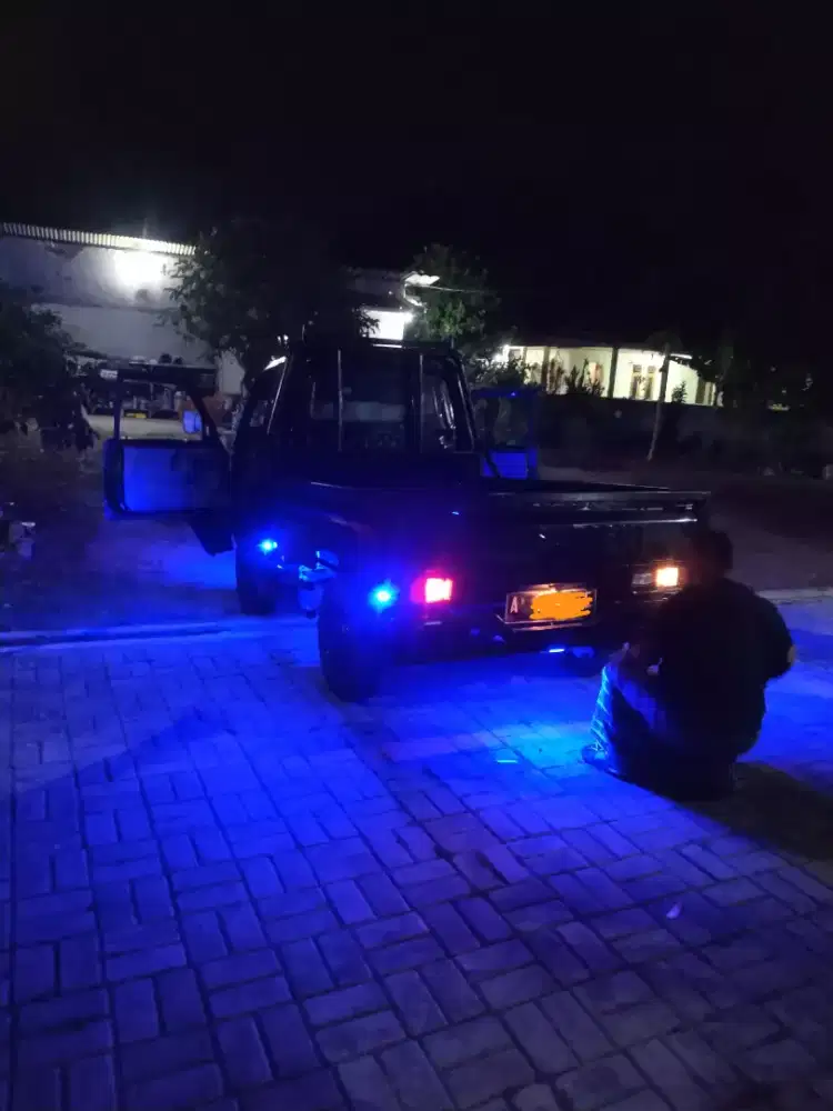 Jasa sewa mobil pickup