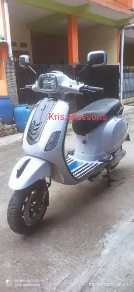 Jual motor listrik uwinfly t3 Pro th 2023 putih lembayung mulus