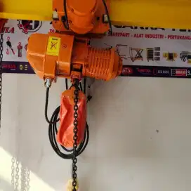 Electric Chain Hoist 1 ton x 6 Meter plus Trolley Tokyo lift Japan