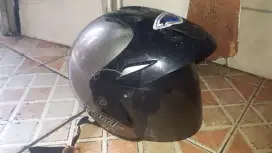 Se bh helm pria berkualitas kond mls luar dlm.sdh SNI loh yah cpt dpt