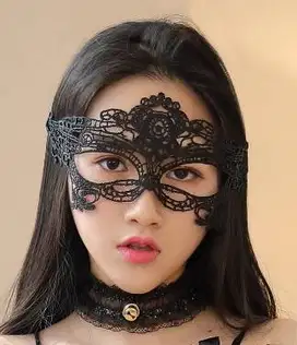 Topeng Renda Hitam Fashion