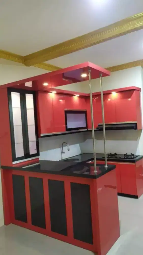 Kitchen Set + Minibar HPL