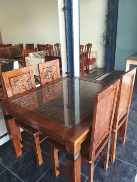 Kursi Makan Jati