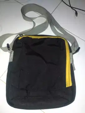 Tas Slempang merk POLO CLUB Beverly Hills Original
