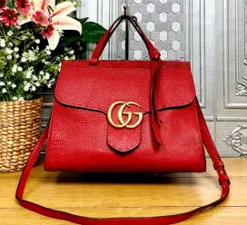 GUCCI  SLING BAG GHW MADE IN ITALY
