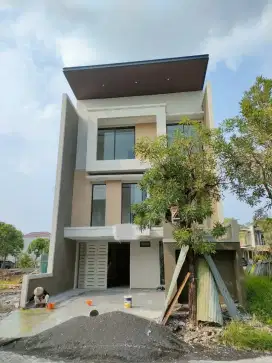 DIJUAL BARU GRESS PAKUWON INDAH THE MANSION 3 LANTAI