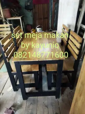 Set meja makan bangku 4