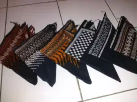 udeng jawa ikat segitiga