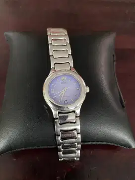 Jam tangan wanita Guess 170507L3 bekas