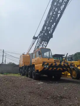 JUAL ALAT BERAT TRUCK CRANE RANGKA 35 TON SUMITOMO ST350MT