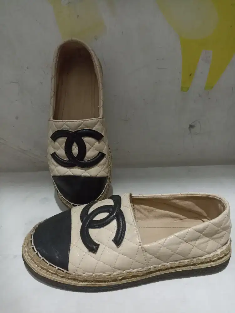 Slip on chanel espadrilles original second import sz 35