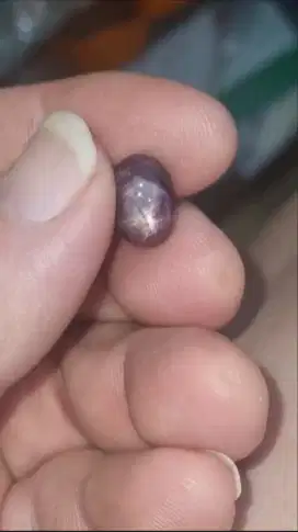 Batu Natural Ruby Star