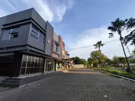 Disewakan ruko 2 lantai strategis purimas dekat UPN