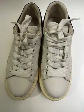 Alexander Mcqueen