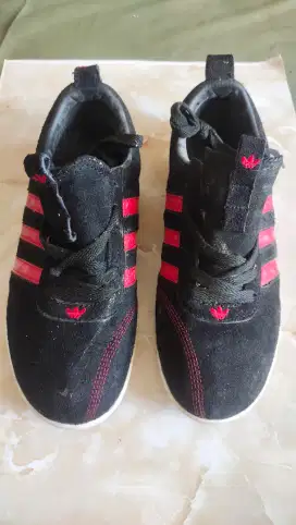 Sepatu Adidas porsche Design