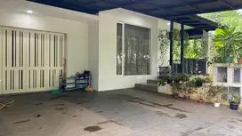 Jual Cepat Rumah Mewah 2Lantai di Kebayoran sektor 7 Bintaro Jaya