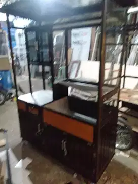 grobak etalase dagang makanan
