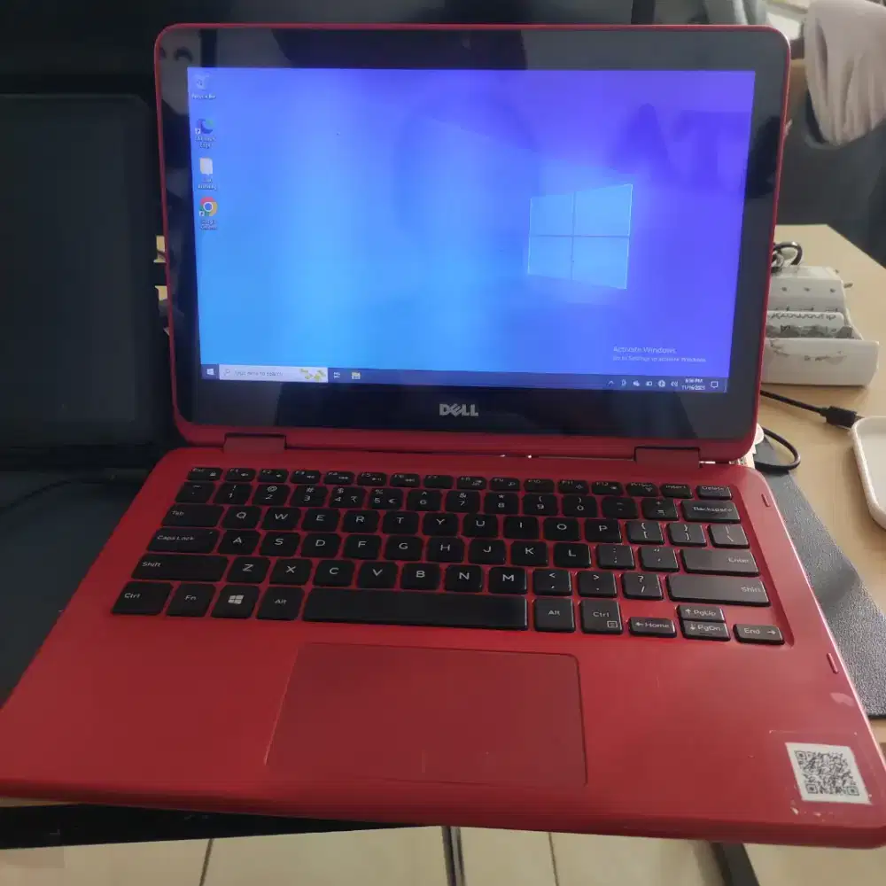 Dell Inspiron 3179 Core M3-7Y30 RAM 4 GB SSD 128