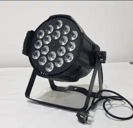 LEDPAR / PARLED 18X10 Watt 4in1 RGBW Indoor BERGARANSI