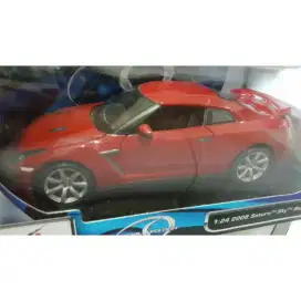 Dijual diecast 1/24 Nissan GT-R R35 Maisto