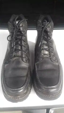 Jual Sepasang Sepatu Pria Rockport Hitam Boot Kulit asli