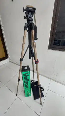 TRIPOD VELBON CX-686